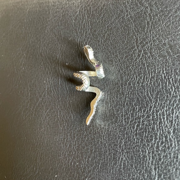 Snake ear cuff - Picture 2 of 2